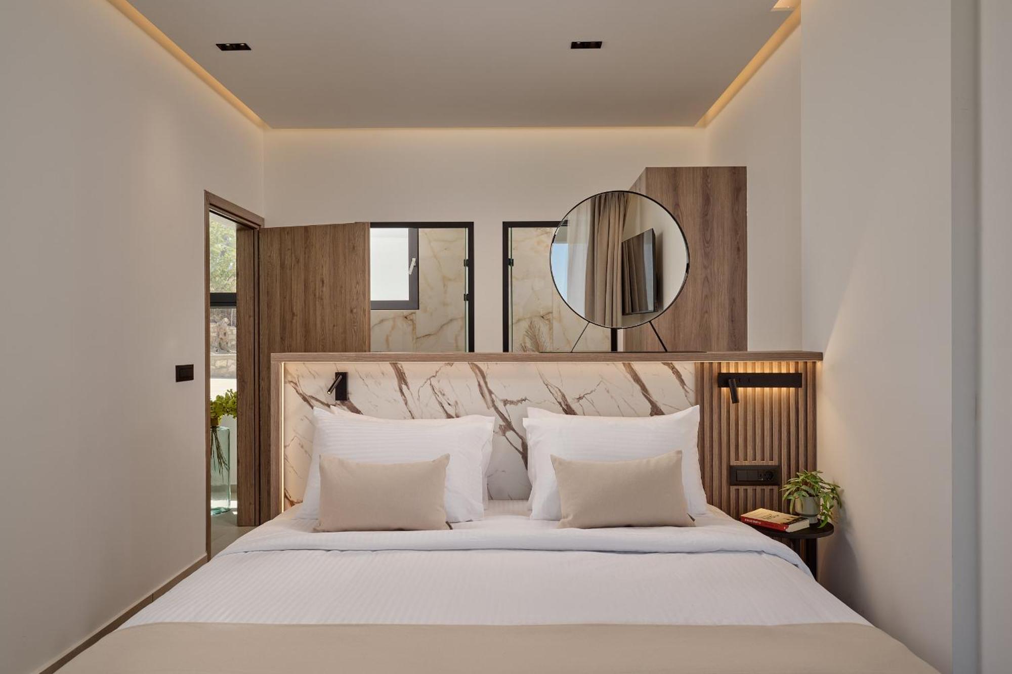 Gavras Exclusive Villas, With Infinity Pools, Whirlpools & Seaviews, By Thinkvilla *