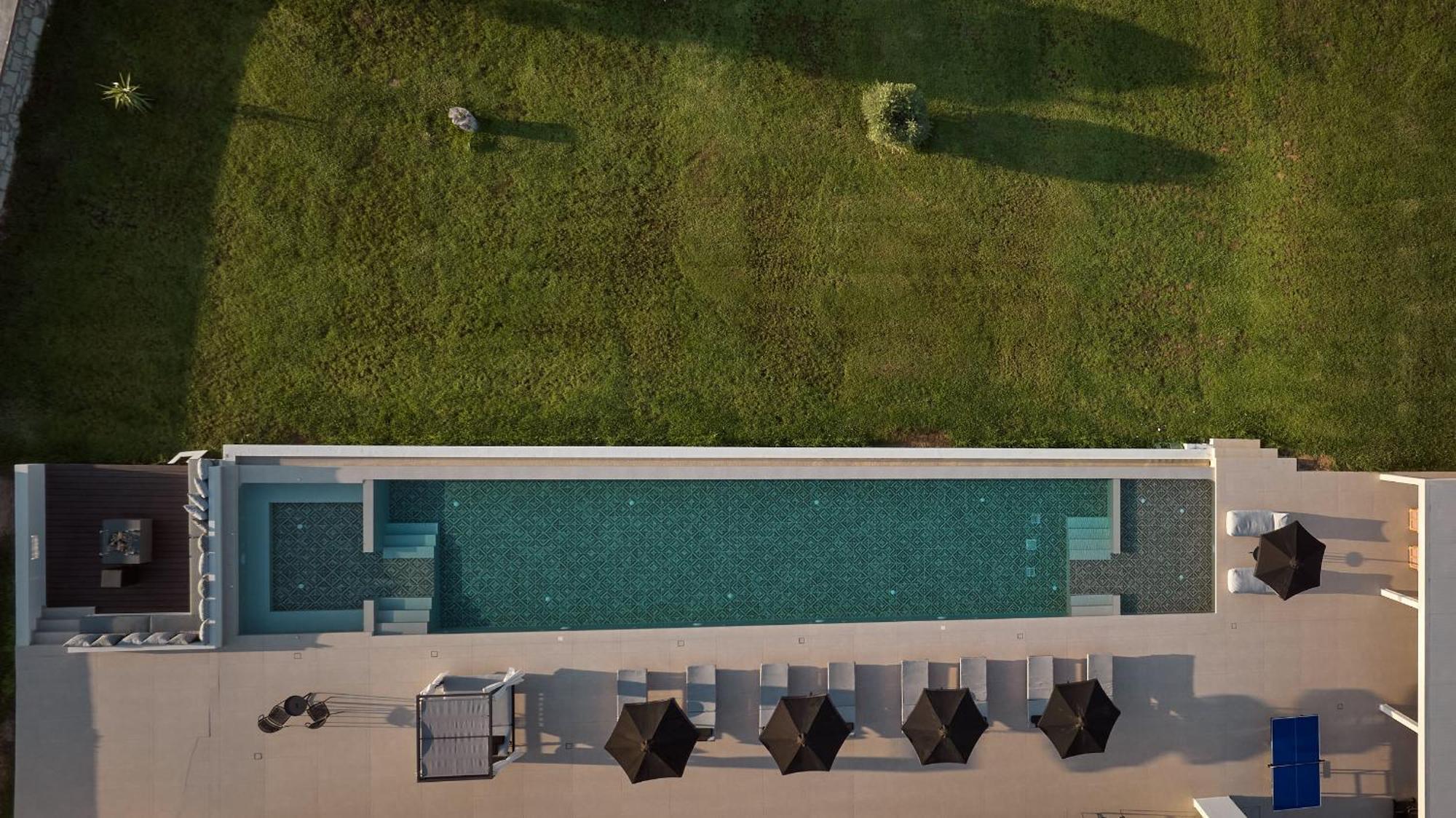 Vilă Gavras Exclusive Villas, With Infinity Pools, Whirlpools & Seaviews, By Thinkvilla