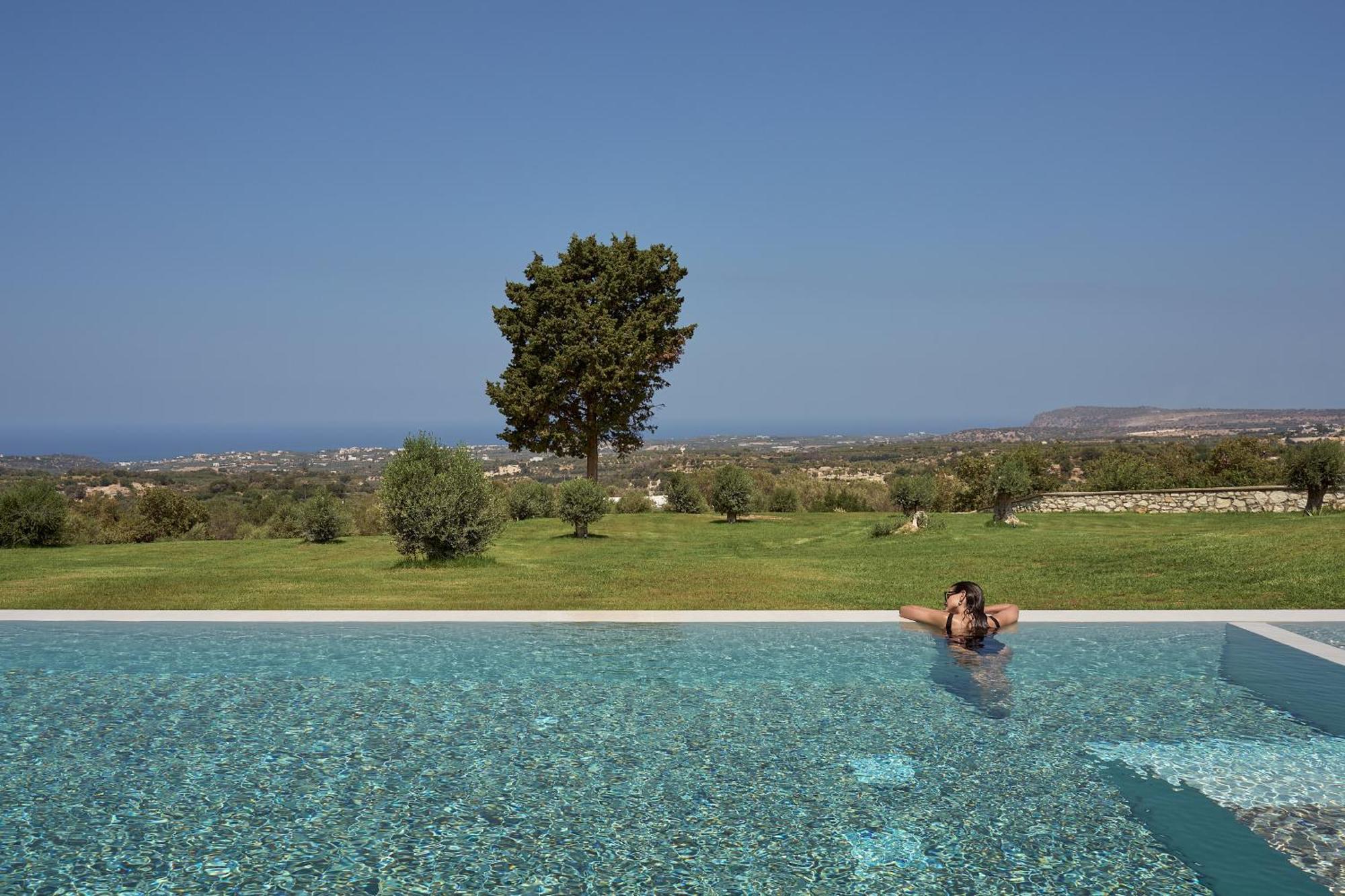 Gavras Exclusive Villas, With Infinity Pools, Whirlpools & Seaviews, By Thinkvilla *